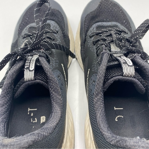 New Balance Dynasoft Nitrel v4 Women  Trail Running Shoes WTNTRCK4-Black 9.5 - Picture 6 of 8